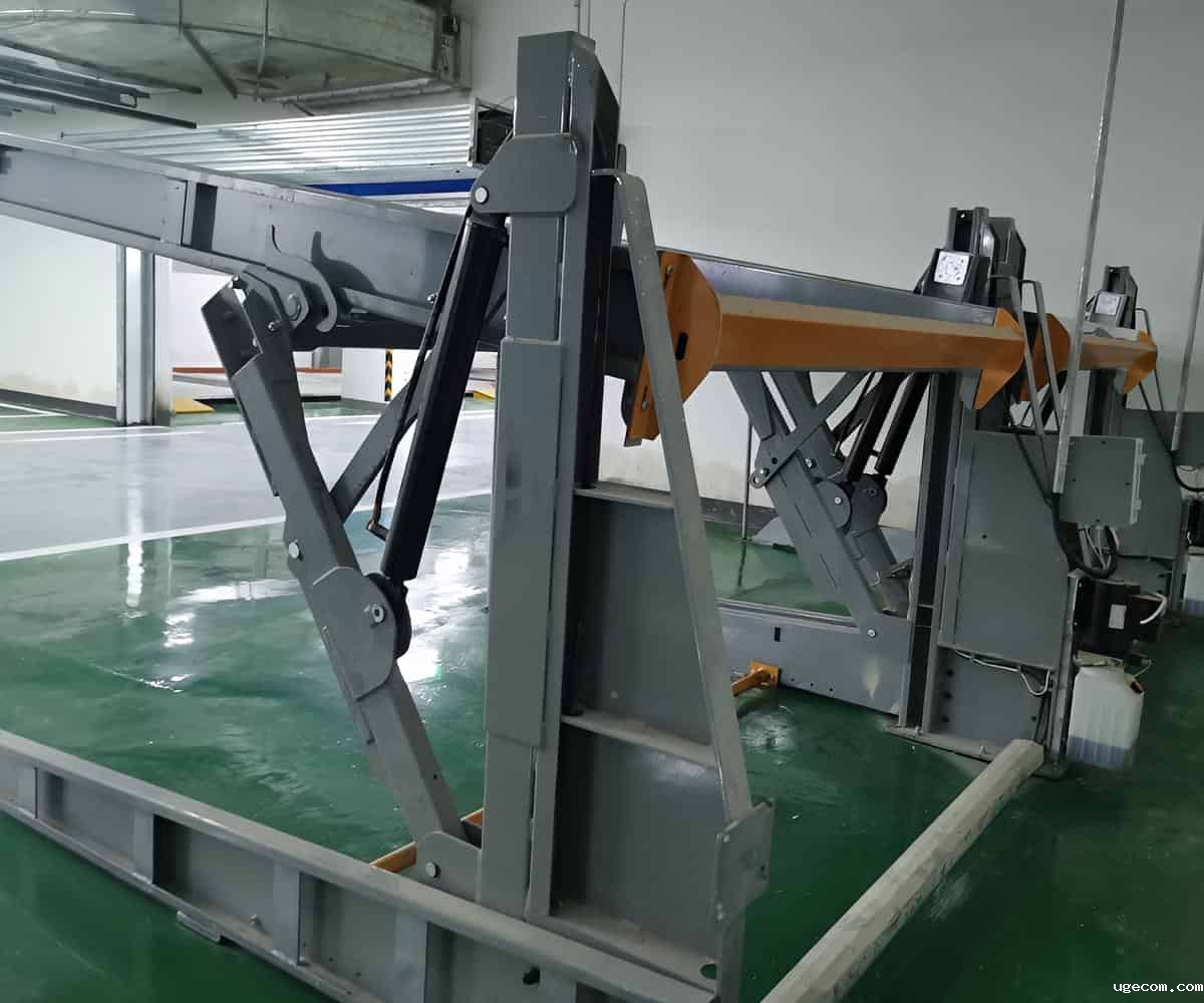 升降横移机械立体车库以及二层简易智能停车设备